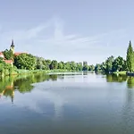 Luxusni S Empirovymi Freskami V Centru Caslavi Lägenhet Čáslav
