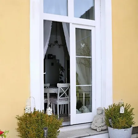 Luxusni S Empirovymi Freskami V Centru Caslavi Apartment *