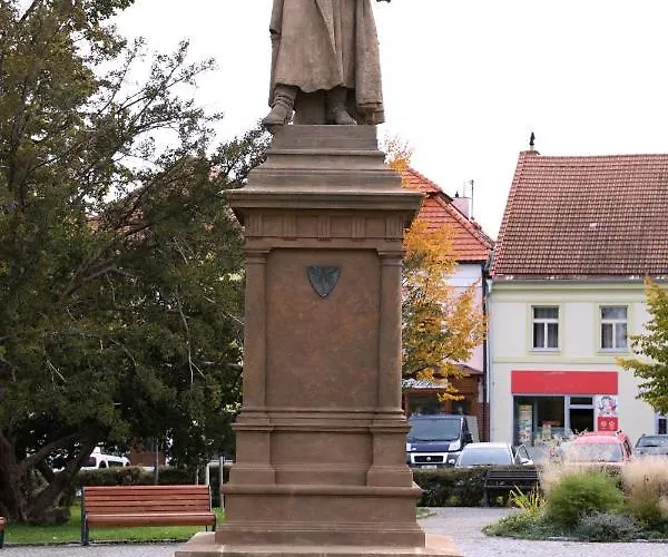 Lägenhet Luxusni S Empirovymi Freskami V Centru Caslavi *